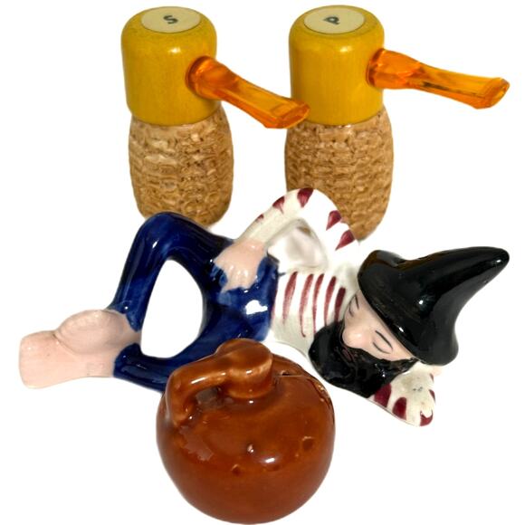 Vintage 2 Sets Salt & Pepper Shakers Corn Cob Pipes & Hillbilly Moonshine Jug - Picture 2 of 7